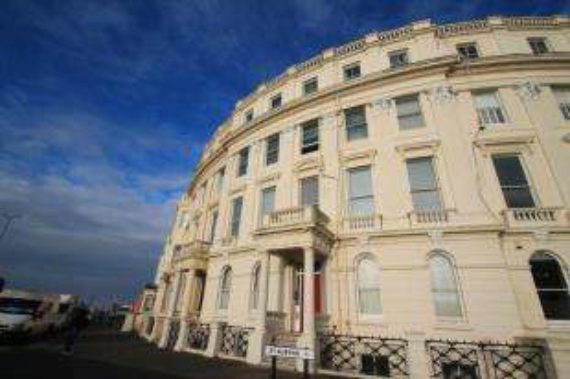 4&nbsp;Bedroom&nbsp;Flat